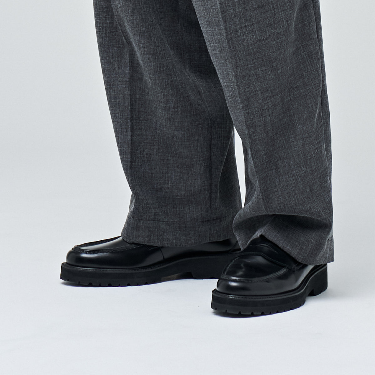 Basic Coin Loafer by Tomo & Co. (GROSS BLACK) – MAGIC STICK 