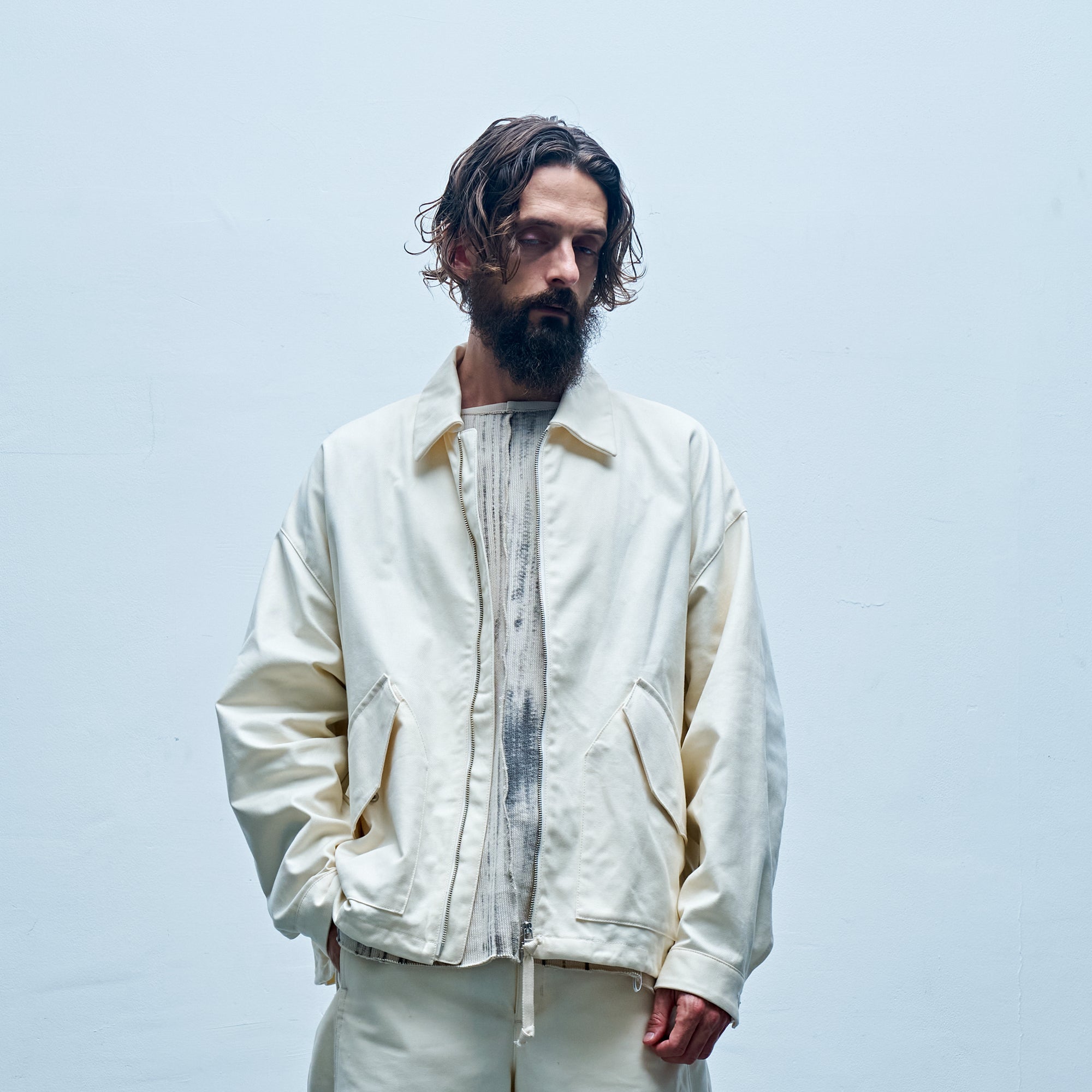 CWUMOD ZIP JACKET (WHITE) – MAGIC STICK ENTERTAINMENT Official Store