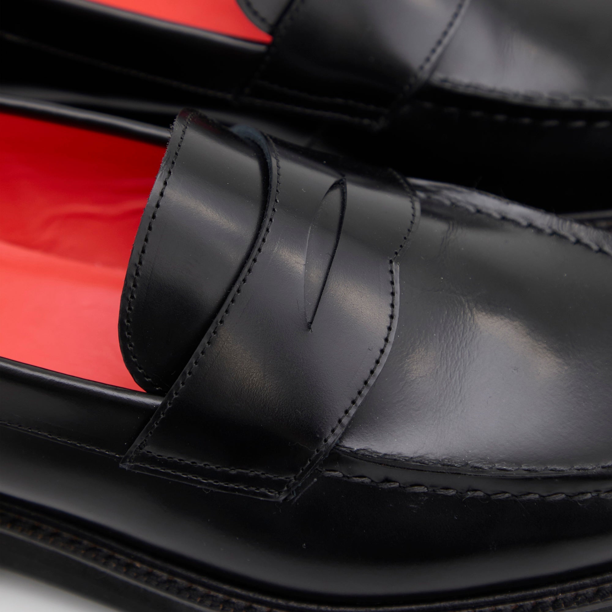 Basic Coin Loafer by Tomo & Co. (GROSS BLACK) – MAGIC STICK